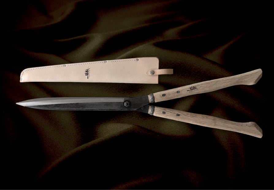 Japanese Hedge Shears 25" (635mm) Yasuki Steel Shirogami #2